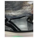 MSRP $375 LOT OF 75+ NEW WOOPS! INSULATED LUNCH TOTE BAGS, THERMAL COOLER BAGS W/ ZIPPER CLOSURE, REUSABLE FOOD & BEVERAGE CARRIERS, BULK LOT!