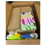 BULK LOT 100+ MEDLINE BRAND EMERGENCY PONCHOS, UNIVERSAL SIZE RAIN COATS, BRIGHT ASSORTED COLORS, PROTECTIVE RAIN WEAR FOR EVENTS!