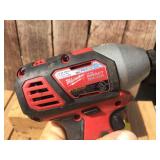 MILWAUKEE 2656-20 Cordless 18B 1/4" Hex Impact Driver/Charger