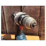 BOSCH HDH181X 18B Cordless 1/2" Hammer Drill - Battery - Charger