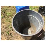 (4) RUBBERMAID Type - Trash Cans - 3 Lids - 2 On Wheels