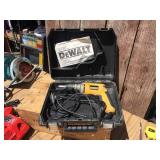DEWALT DW274 VSR Drywall Screwdriver w/Case