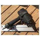 CAMPBELL HAUSFELD - BLACK DIAMOND - TOOL SHOP - Air Nail Guns
