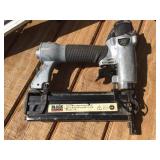 CAMPBELL HAUSFELD - BLACK DIAMOND - TOOL SHOP - Air Nail Guns