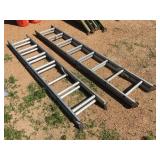 2 Aluminum Extension Ladders 11 Ft + 16 Ft - Decent