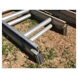 2 Aluminum Extension Ladders 11 Ft + 16 Ft - Decent