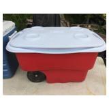 (4) Coolers - IGLOO - COLEMAN - RUBBERMAID - Good