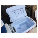 (4) Coolers - IGLOO - COLEMAN - RUBBERMAID - Good