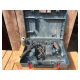 BOSCH RH328VC Corded Rotary Hammer Drill Kit - Powers On