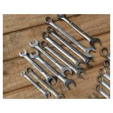 Group CRAFTSMAN SAE + Metric Wrenches
