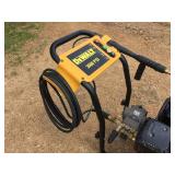 DEWALT 3600 PSI Gas Pressure Washer 2.5 GPM - Honda GX200