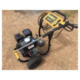 DEWALT 3600 PSI Gas Pressure Washer 2.5 GPM - Honda GX200