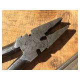 (2) DIAMALLOY - SB510 Fence Pliers + CW12 Chain Wrench