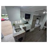 2004 Kingsport by Gulfstream 32