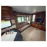 2013 Premier 30