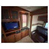 2013 Premier 30