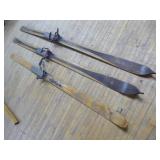 Vintage Skis
