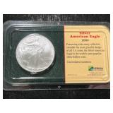 2004 AMERICAN SILVER EAGLE 1 TROY OZ .999 FINE SILVER IN CASE