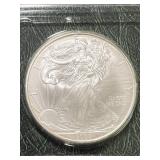 2008 AMERICAN SILVER EAGLE 1 TROY OZ .999 FINE SILVER IN CASE