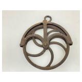 Antique 12" Cast Iron Barn/Well Pulley