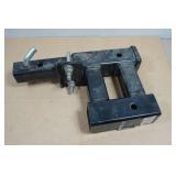 HiTow Powerful Towing Ball Mount
