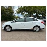2012 FORD FOCUS SE *133k Miles* (NO RESERVE)