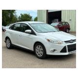 2012 FORD FOCUS SE *133k Miles* (NO RESERVE)