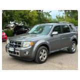 2010 FORD ESCAPE LIMITED *118k Miles* (NO RESERVE)