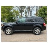2012 FORD ESCAPE LIMITED *1 Owner | 112k Miles* (NO RESERVE)