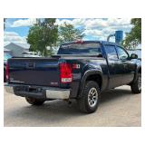 2010 GMC SIERRA 1500 SLE *4x4 | No Accidents Reported* (NO RESERVE)