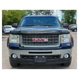 2010 GMC SIERRA 1500 SLE *4x4 | No Accidents Reported* (NO RESERVE)