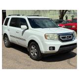 2009 HONDA PILOT TOURING W/NAVI W/DVD *All Wheel Drive | 3rd Row Seating* (NO RESERVE)