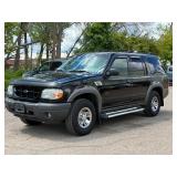 2000 FORD EXPLORER XLS *2 Owner | 85k Miles | 4x4 | No Accidents Reported* (NO RESERVE)