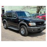 2000 FORD EXPLORER XLS *2 Owner | 85k Miles | 4x4 | No Accidents Reported* (NO RESERVE)