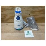 Vicks Sinus Inhaler, Plug-in Non-Medicated Steam Inhaler for Sinus Relief, Allergies, Congestion & Colds, Vocal Steamer, Soothes Nasal & Throat Passages, Works with VapoPads (1 Included)