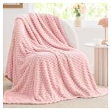 BEDELITE Fleece Blanket Twin Size for Bed Couch, 3D Jacquard Decorative Pink Throw Soft and Cozy Warm Plush Fuzzy Blanket All Seasons Suitable, 60x80Inches