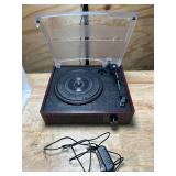 Vinyl Record Player Turntable with Built-in Bluetooth Receiver & 2 Stereo Speakers, 3 Speed 3 Size Portable Retro Record Player for Entertainment and Home Decoration