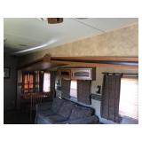 2011 Keystone 39