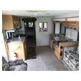 2003 Damon Daybreak 34