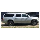 2011 Chevrolet Suburban 1500 4X4