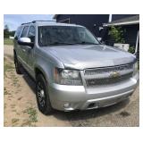 2011 Chevrolet Suburban 1500 4X4