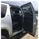 2011 Chevrolet Suburban 1500 4X4