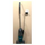 LLS - Cordless Vacuum - Eureka Instant Clean With Charger