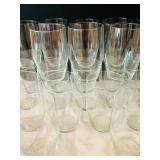 LRFE - Clear Drinking Glasses (Lot of 34)
