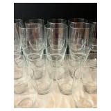 LRFE - Clear Drinking Glasses (Lot of 34)