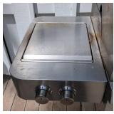 BY - Propane Grill - Saber Stainless Steel With Side Burner & Cover