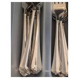 K - Flatware Set - Oneida Service for Eleven
