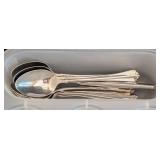K - Flatware Set - Oneida Service for Eleven