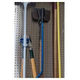 G - Shovels, Brooms & Long-Handle Tools Mixed Lot