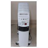 G - Space Heater Holmes 1500W 3-Setting Oscillating